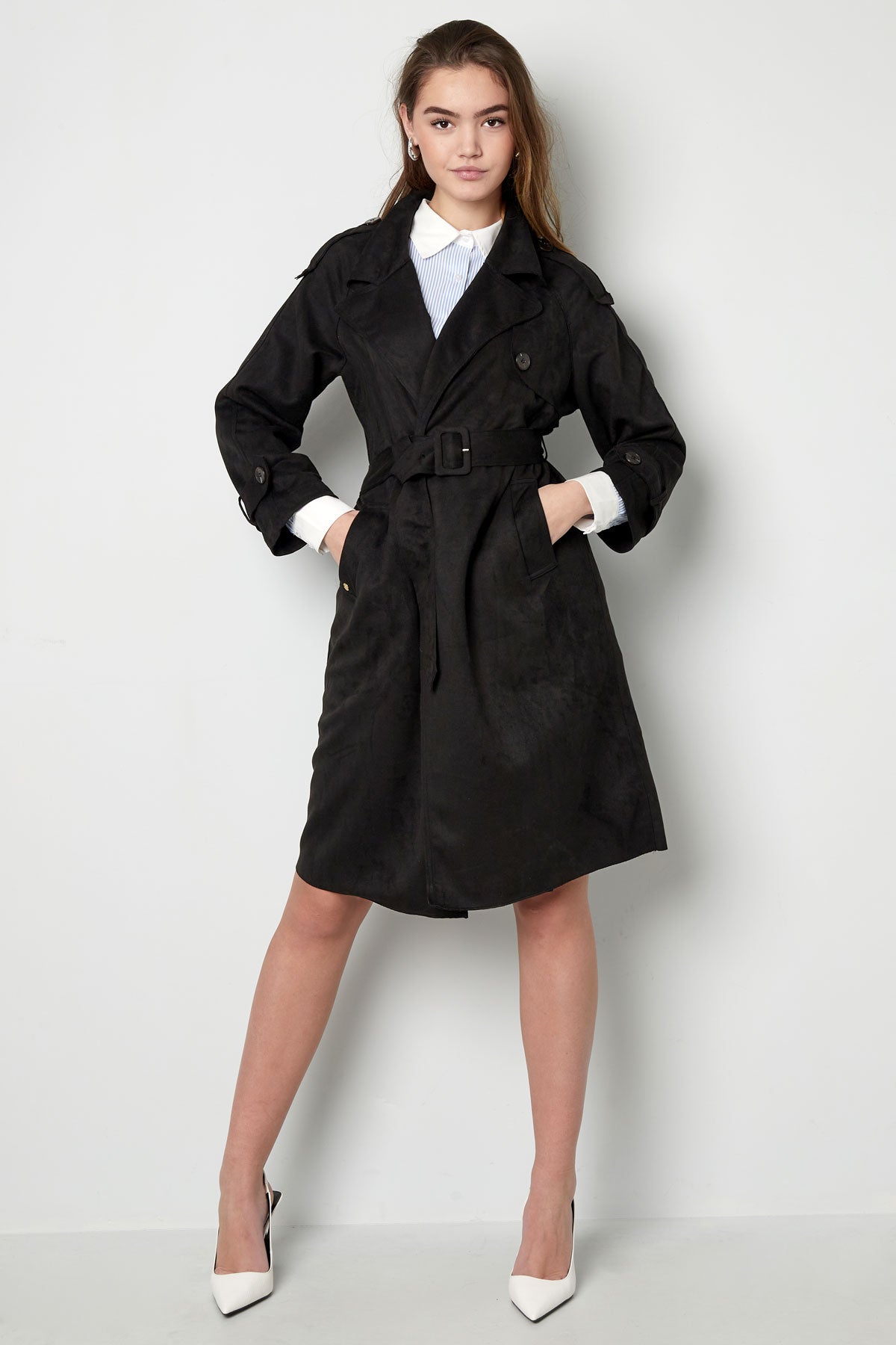 Isla Suede Trench - kombiner med ethvert outfit!