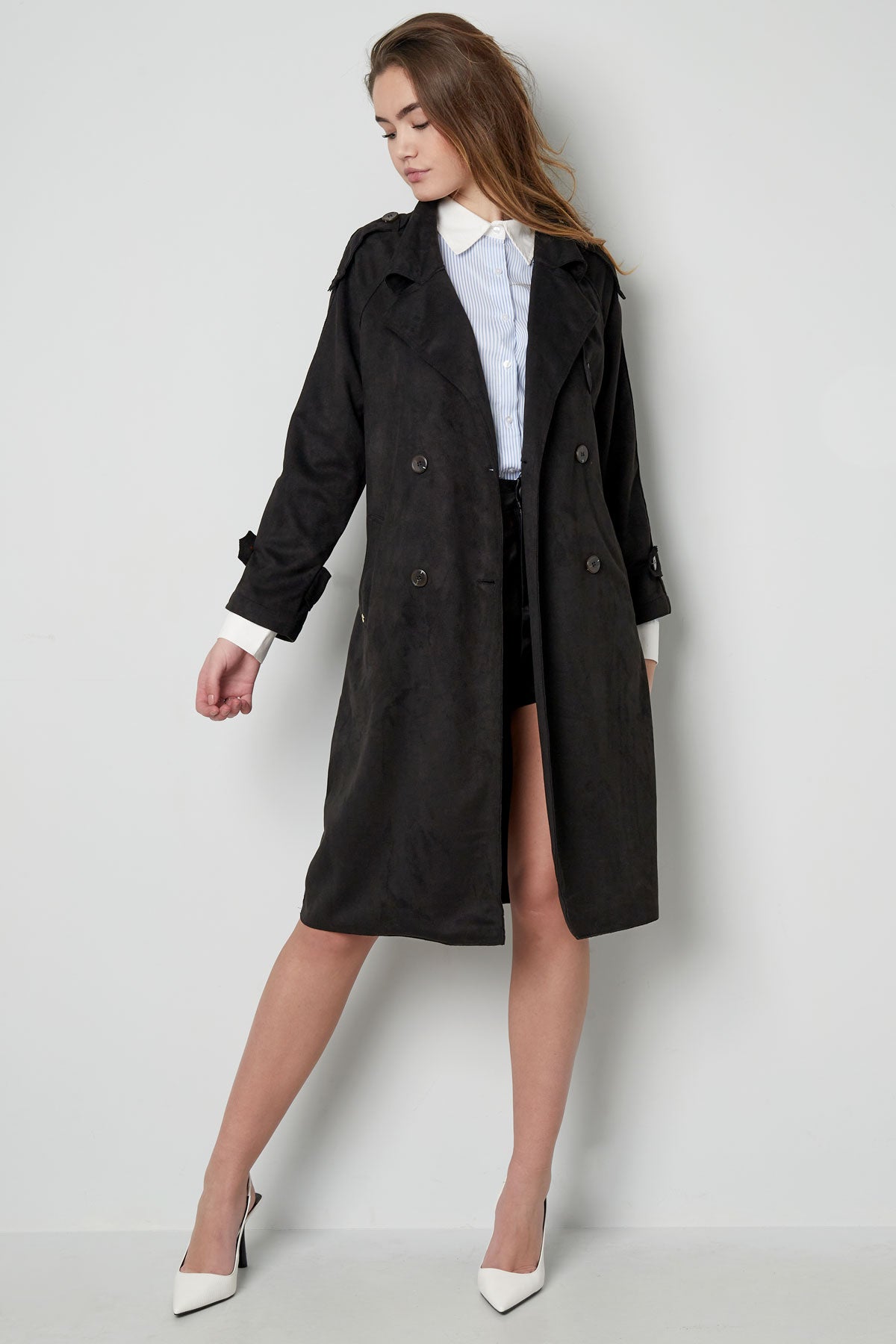 Isla Suede Trench - kombiner med ethvert outfit!