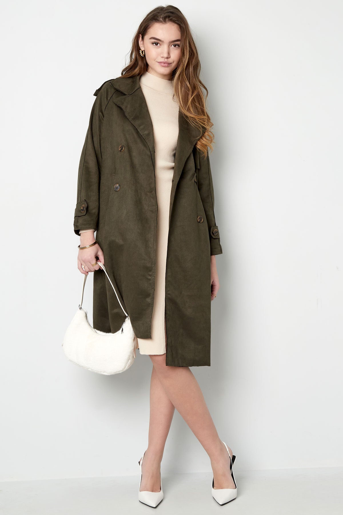 Isla Suede Trench - kombiner med ethvert outfit!