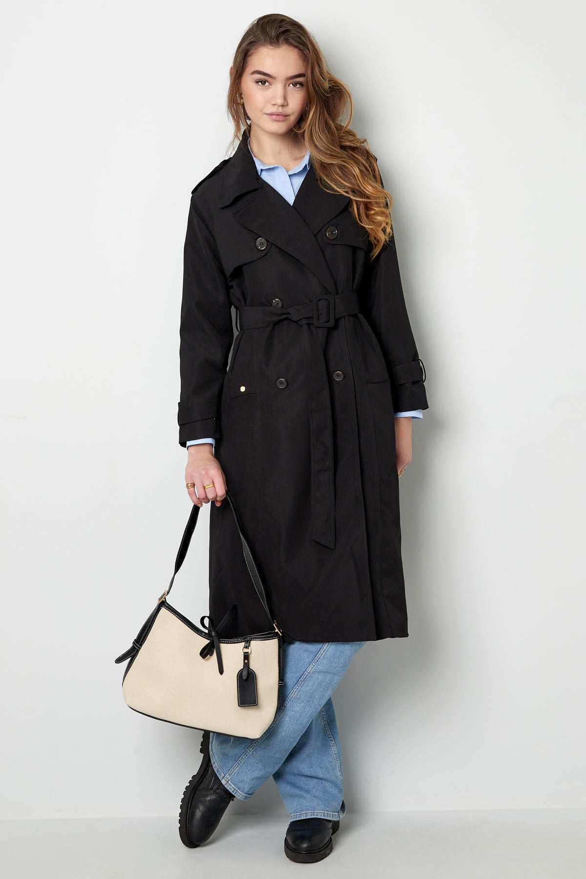 Isla Classic Trench - kan kombineres med ethvert outfit!