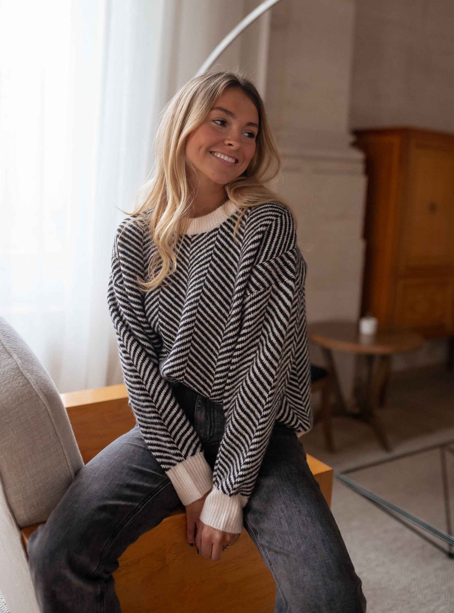 Lenya™ | Sweater med strikket mønster