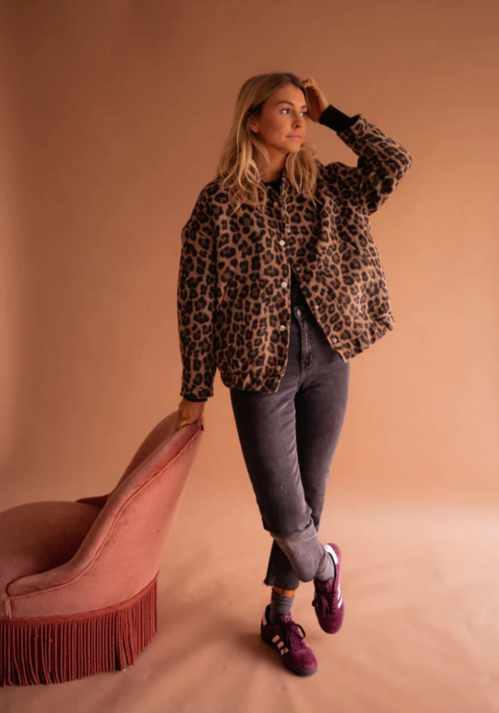 LEONA™ | Leopard bomberjakke