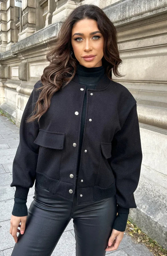 Isla All Day Bomber - kan kombineres med ethvert outfit!